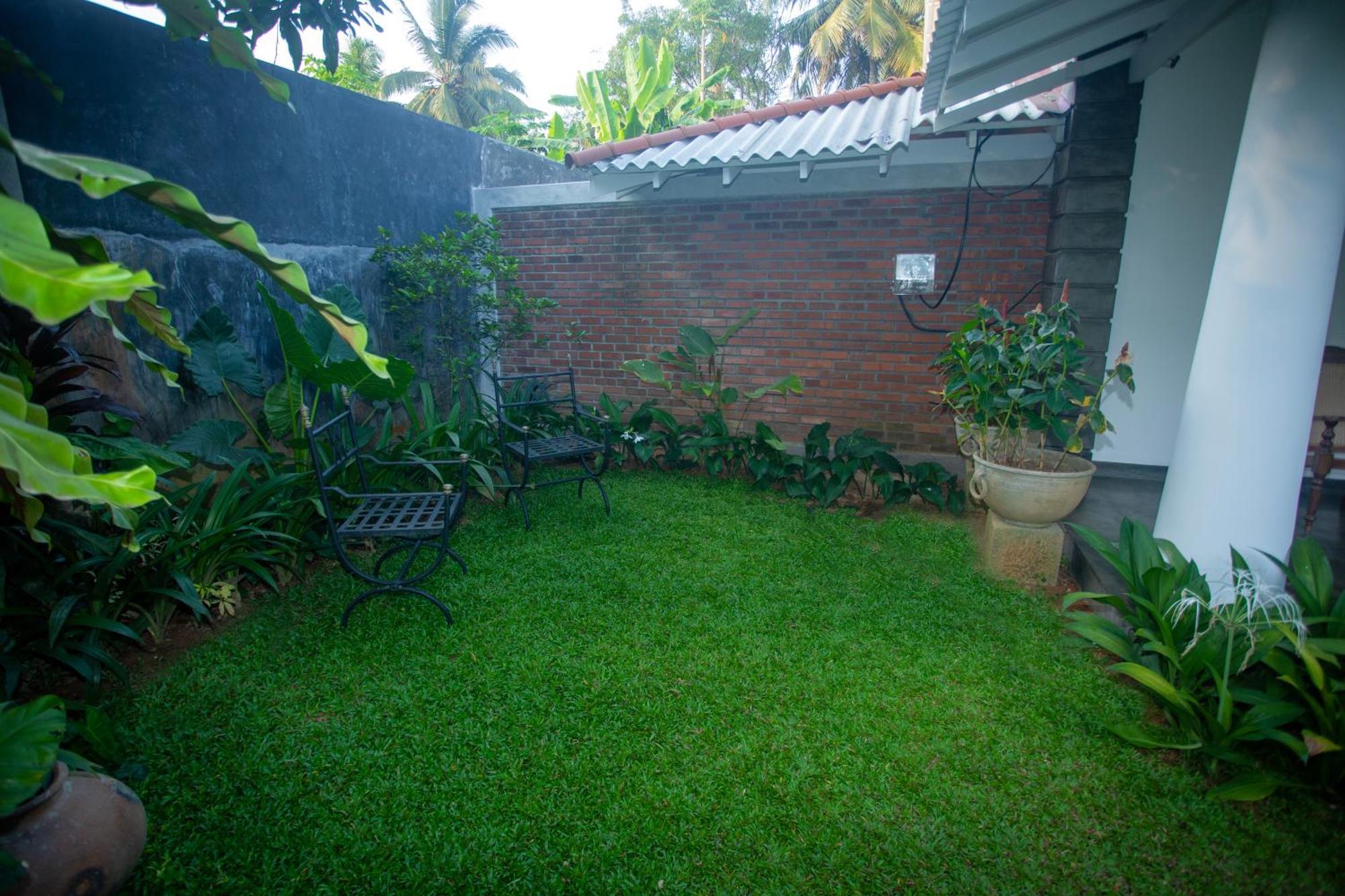 Dhyana Villa Ambalangoda  Ngoại thất bức ảnh