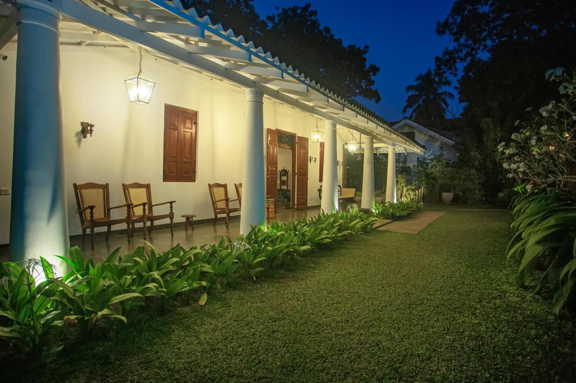 Dhyana Villa Ambalangoda  Ngoại thất bức ảnh
