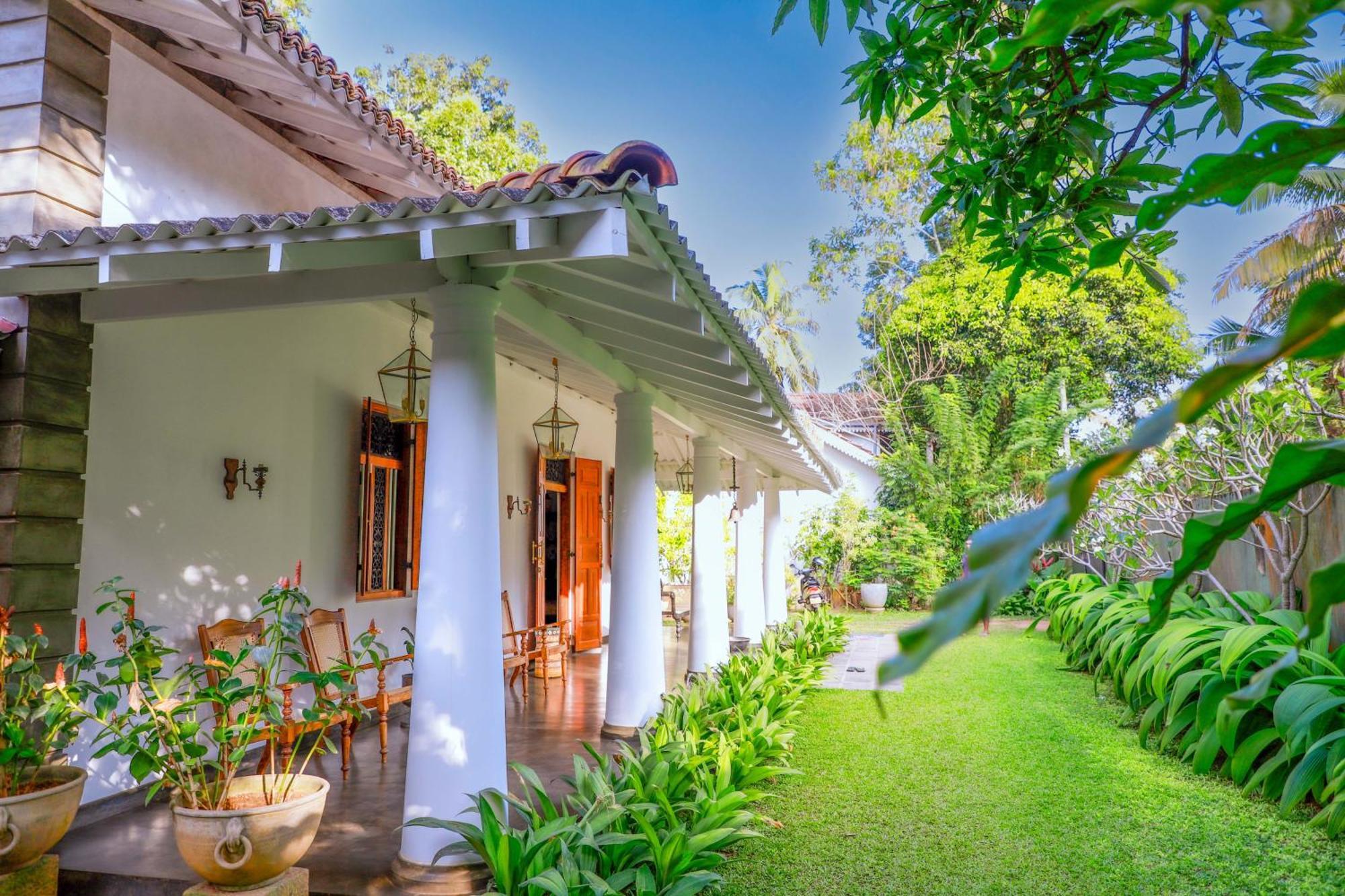 Dhyana Villa Ambalangoda  Ngoại thất bức ảnh
